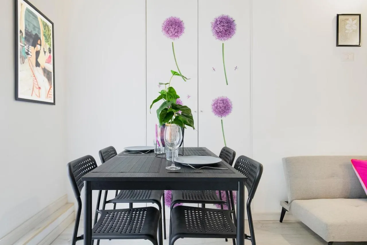 I-Homes Fashion Savona Milan 0*,  Italy
