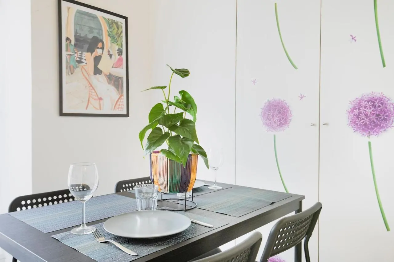 Apartment I-Homes Fashion Savona Milan Italy