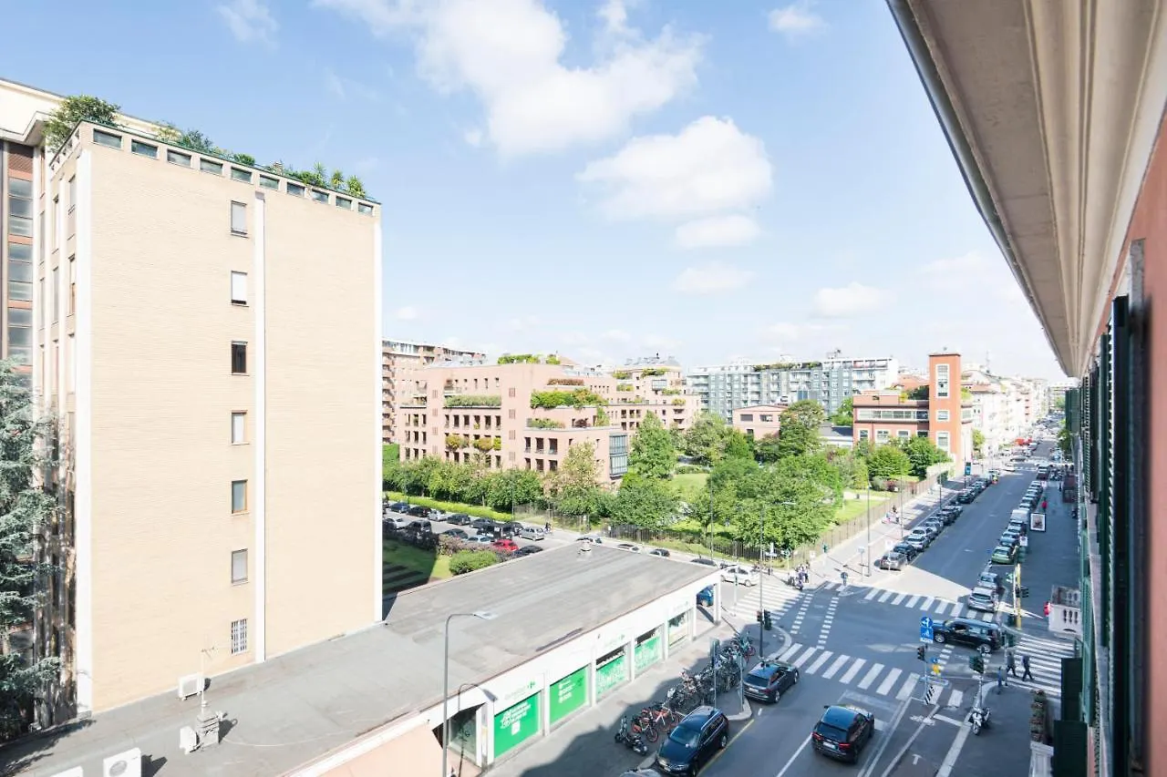 Apartment I-Homes Fashion Savona Milan Italy
